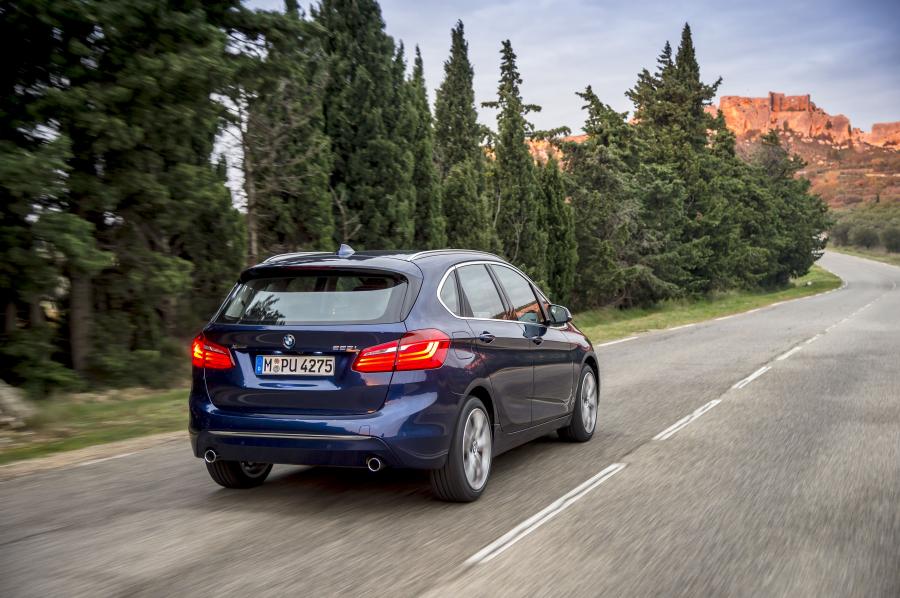  BMW 225i xDrive Active Tourer Luxury Line 2014 года  (фото 11 из 13)